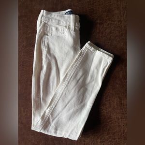 Hollister Jeans Ultra High Rise Mom Size 0R/00R W24R